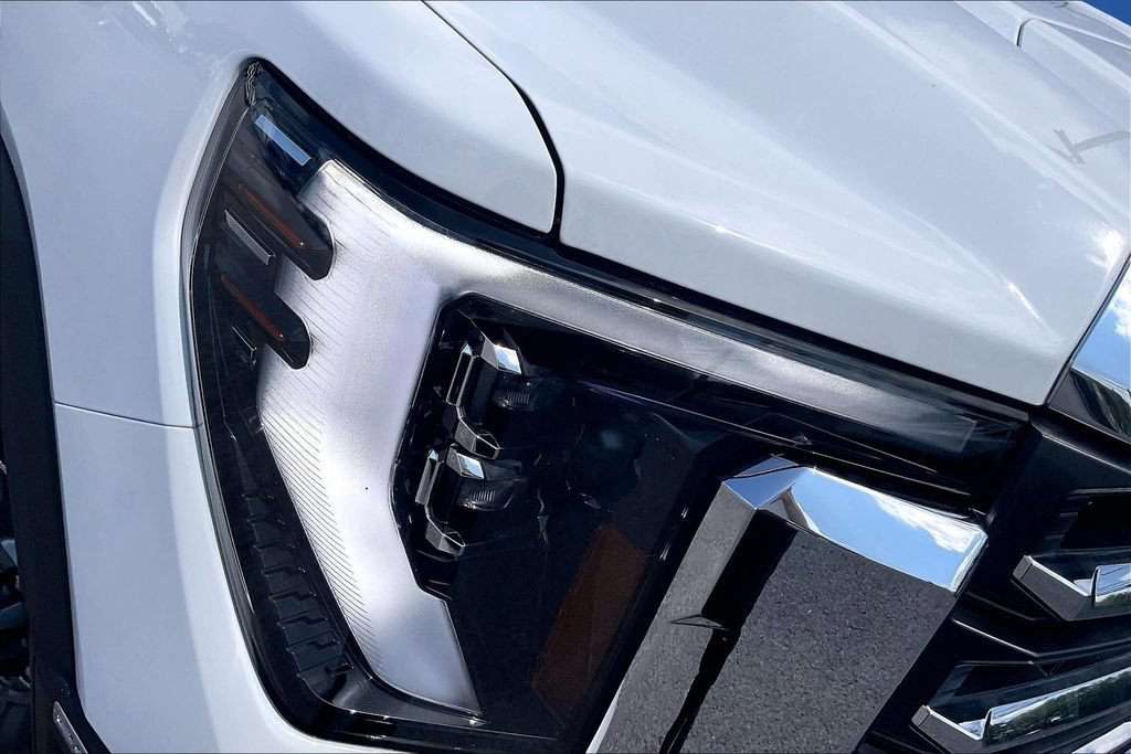 New 2026 GMC Sierra 2500 SLT w/ SLT Premium Package AWD/4WD image 15
