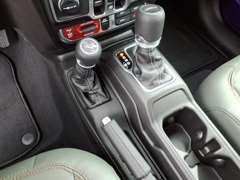 New 2026 Jeep Gladiator Mojave image 28