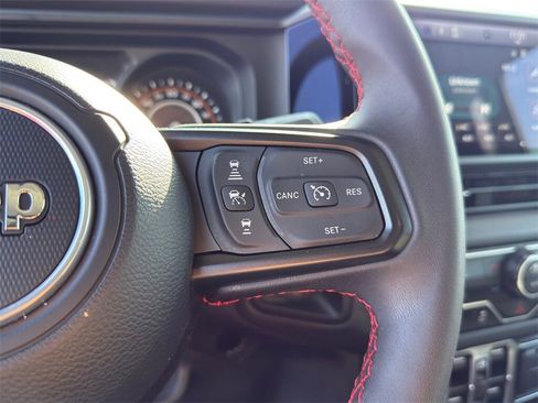 Used 2024 Jeep Wrangler Unlimited Rubicon image 29