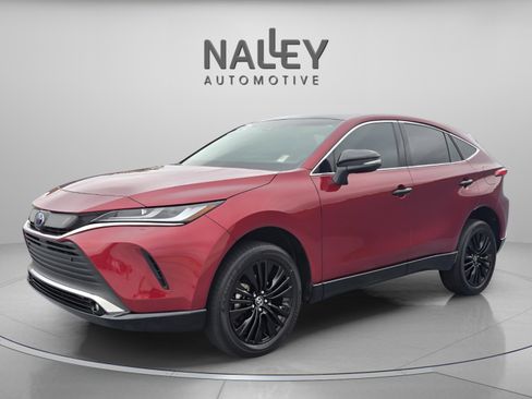 Used 2023 Toyota Venza Nightshade image 1