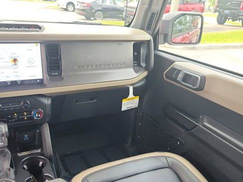 Used 2025 Ford Bronco Big Bend w/ Black Diamond Package AWD/4WD image 20