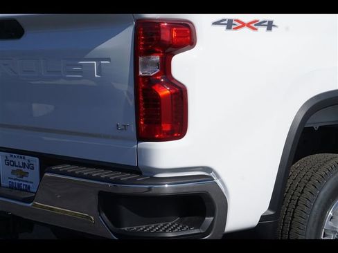 New 2026 Chevrolet Silverado 2500 LT w/ Convenience Package AWD/4WD image 25
