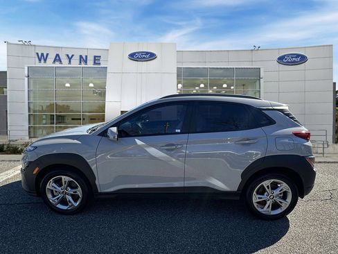 Used 2023 Hyundai Kona SEL image 7