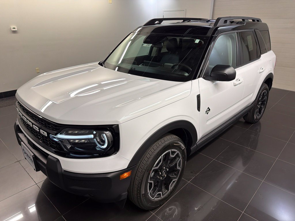 New 2026 Ford Bronco Sport Outer Banks AWD/4WD image 3