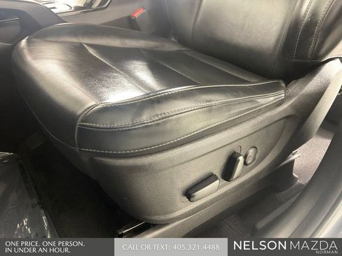 Used 2020 Kia Telluride S w/ S 8 Passenger Seating Package AWD/4WD image 25