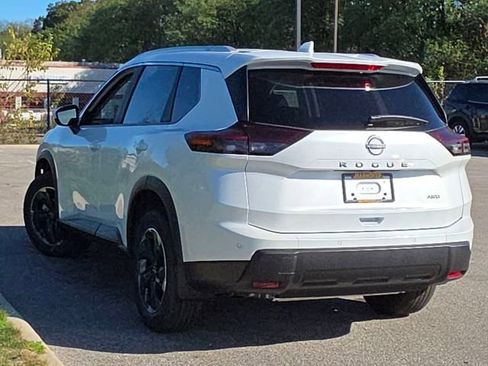 New 2026 Nissan Rogue SV w/ SV Premium Package image 22