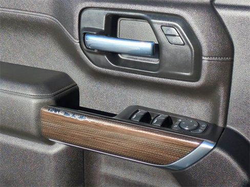 Certified 2020 Chevrolet Silverado 2500 LT w/ All Star Edition image 23