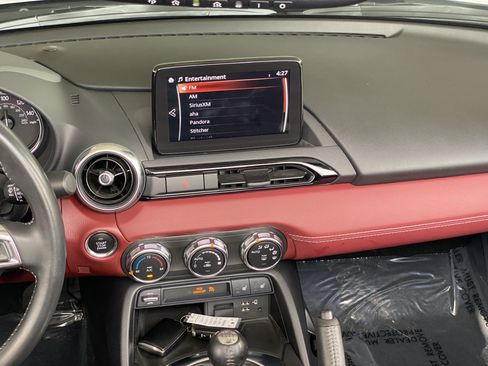 Used 2020 MAZDA MX-5 Miata RF Grand Touring RWD image 28
