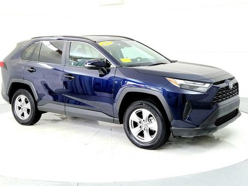 Used 2025 Toyota RAV4 XLE w/ Convenience Package AWD/4WD image 7