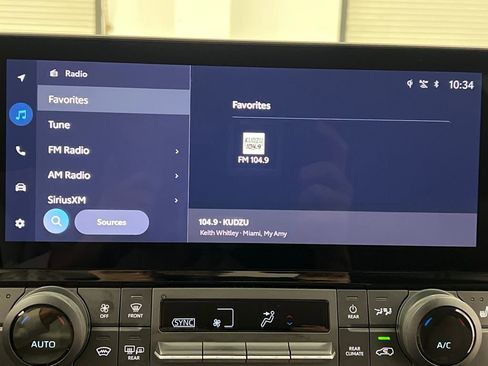 Used 2025 Toyota Grand Highlander AWD image 62