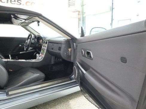 Used 2005 Chrysler Crossfire Limited RWD image 10
