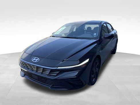 New 2026 Hyundai Elantra SEL Sport Premium FWD image 1
