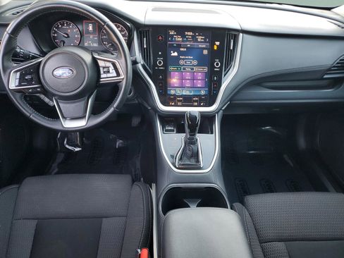 Used 2022 Subaru Outback Premium image 11