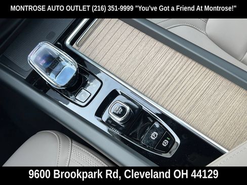 Certified 2026 Volvo XC60 B5 Plus w/ Protection Package Premier AWD/4WD image 26