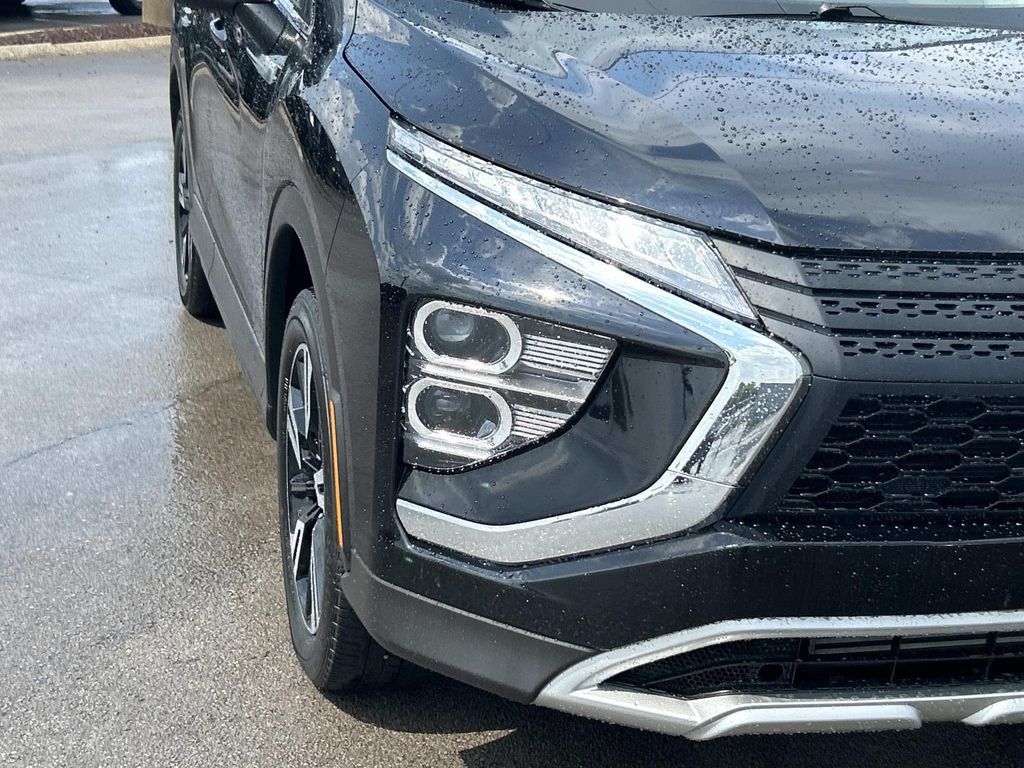 Used 2024 Mitsubishi Eclipse Cross SE AWD/4WD image 10