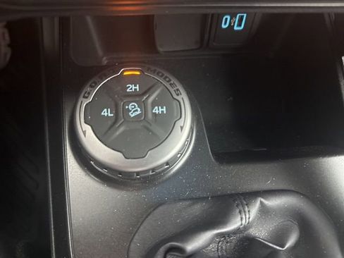 Used 2022 Ford Bronco Black Diamond image 20