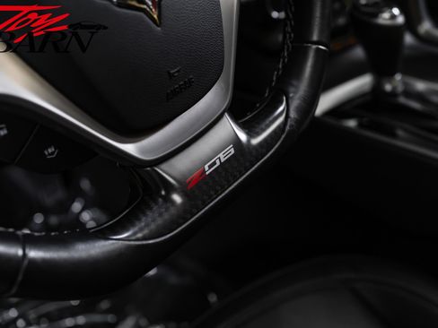 Used 2016 Chevrolet Corvette Z06 w/ 3LZ Preferred Equipment Group RWD image 42