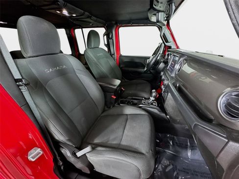 Used 2020 Jeep Wrangler Unlimited Sahara AWD/4WD image 27
