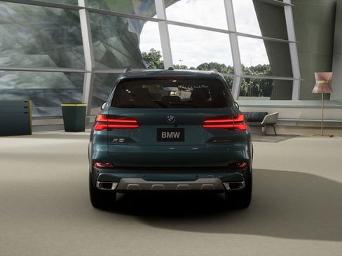 New 2026 BMW X5 xDrive50e image 29