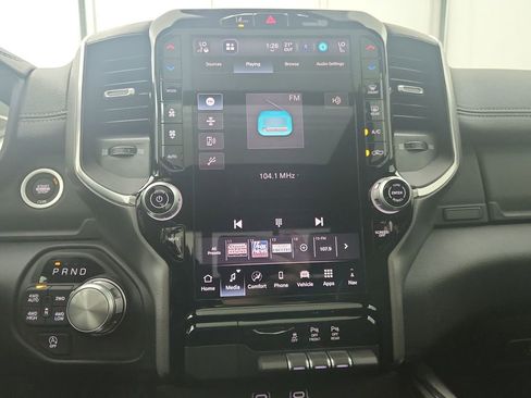 New 2026 RAM 1500 Laramie AWD/4WD image 24