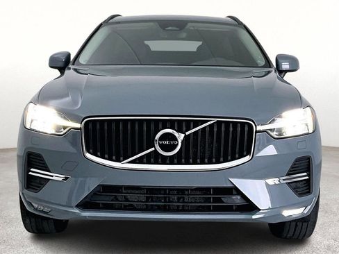 Used 2023 Volvo XC60 B5 Core w/ Climate Package image 6