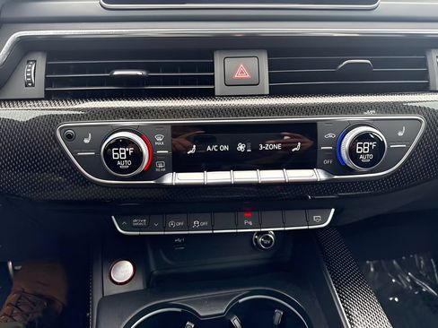 Used 2019 Audi S4 Premium Plus w/ Premium Plus Package AWD/4WD image 10