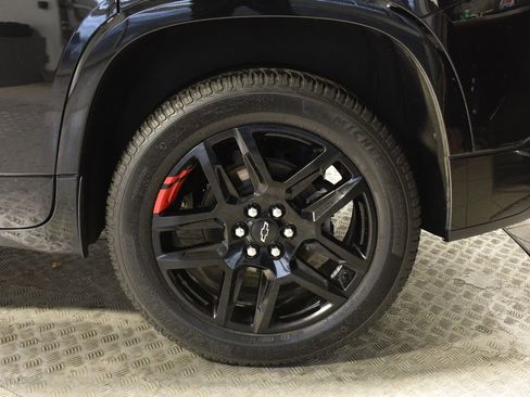 Used 2023 Chevrolet Traverse Premier w/ Redline Edition image 37