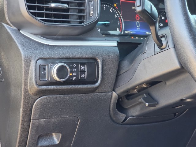 Used 2023 Ford Explorer XLT RWD image 21