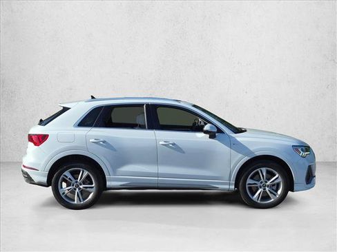 Certified 2024 Audi Q3 2.0T Premium Plus AWD/4WD image 4