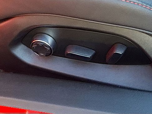 Used 2023 Chevrolet Corvette Z06 image 22