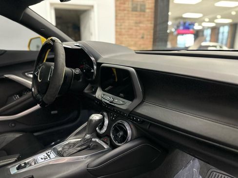 Used 2016 Chevrolet Camaro SS image 19