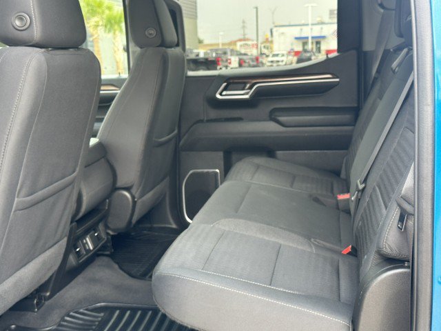 Used 2022 Chevrolet Silverado 1500 LT RWD image 14