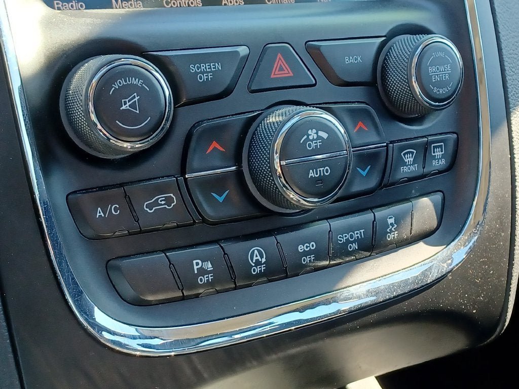 Used 2016 Dodge Durango Citadel w/ Premium Entertainment Group RWD image 22