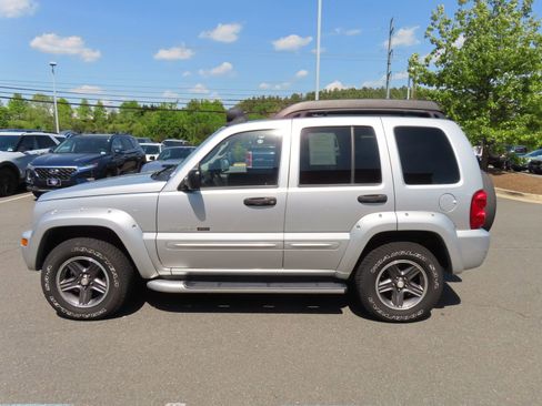 Used 2003 Jeep Liberty Renegade AWD/4WD image 8