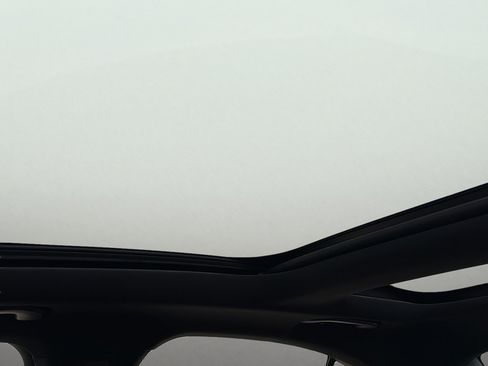 New 2026 Mercedes-Benz E 450 4MATIC Sedan image 18