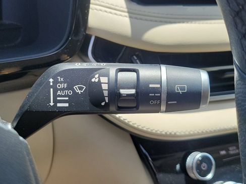 Used 2023 INFINITI QX60 Luxe AWD/4WD image 27