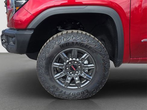 New 2026 GMC Sierra 1500 AT4X image 4