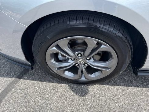 Certified 2024 Honda Accord EX image 37