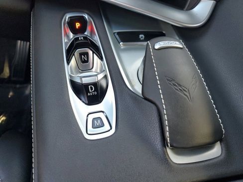 Used 2024 Chevrolet Corvette Stingray Convertible image 21