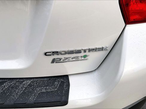 Used 2017 Subaru Crosstrek 2.0i Limited w/ Popular Package #2 image 9