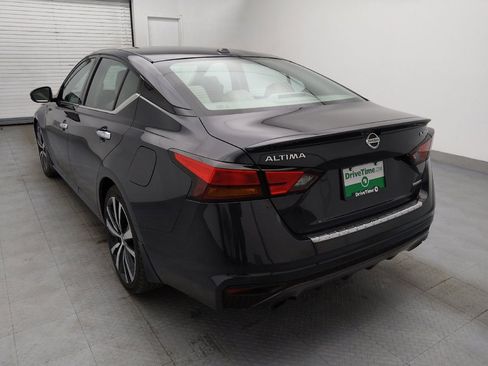 Used 2020 Nissan Altima 2.0 Platinum FWD image 5