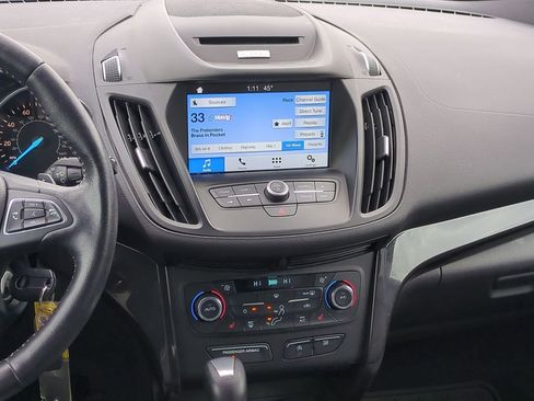 Used 2017 Ford Escape SE w/ Equipment Group 201A image 31