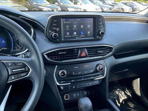 Used 2019 Hyundai Santa Fe SEL image 6