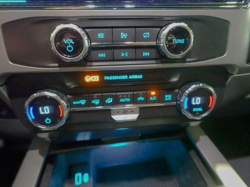 Used 2022 Ford F250 Lariat AWD/4WD image 14