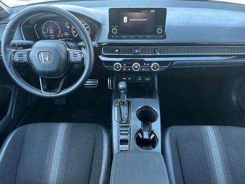Used 2023 Honda Civic Sport image 14