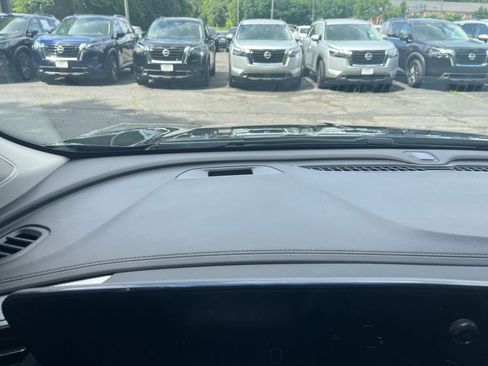 Used 2025 Buick Encore GX Preferred AWD/4WD image 33