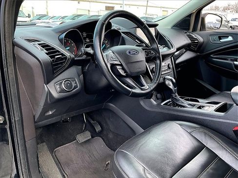 Used 2018 Ford Escape Titanium image 8