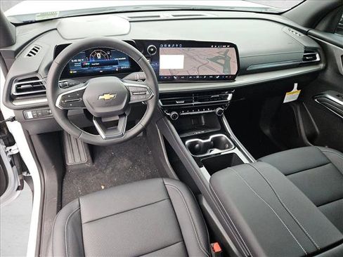 New 2026 Chevrolet Traverse LT image 15