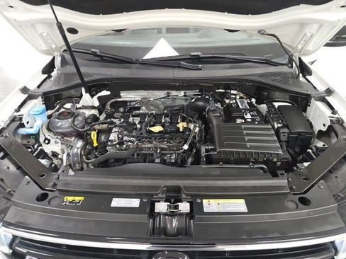 Used 2023 Volkswagen Tiguan SE R-Line AWD/4WD image 22