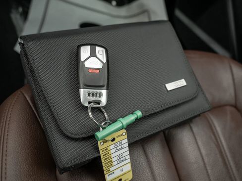 Used 2018 Audi Q5 2.0T Premium Plus w/ Premium Plus Package image 35